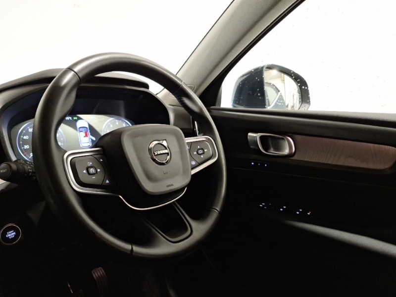 Used Volvo XC40 2020 for sale - 76120649: Photo 10
