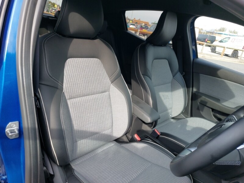 Used Renault Clio 2024 for sale - 77531650: Photo 10