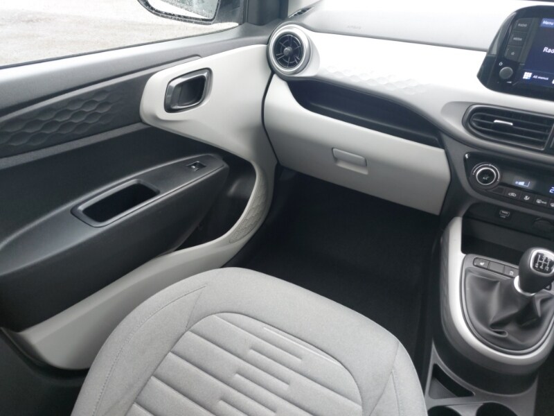 Used Hyundai i10 2023 for sale - 77897064: Photo 10