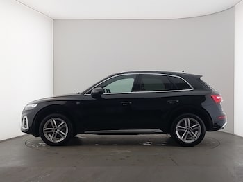 Used Audi Q5 2022 for sale - 77081027: Photo