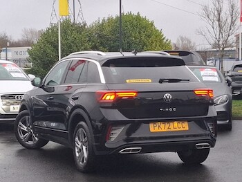 Used Volkswagen T-Roc 2022 for sale - 77987170: Photo