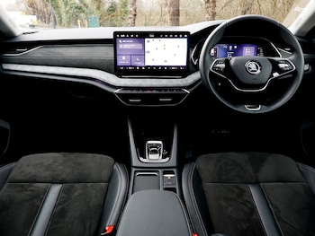 Used Skoda Octavia 2024 for sale - 77987195: Photo