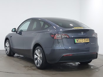 Used Tesla Model Y 2023 for sale - 76465552: Photo