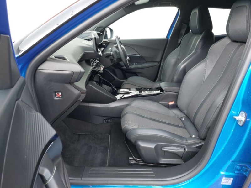 Used Peugeot 2008 2022 for sale - 76325268: Photo 5