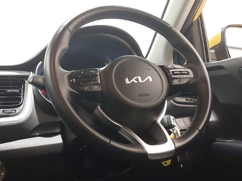 Used Kia Stonic 2022 for sale - 76726676: Photo 10