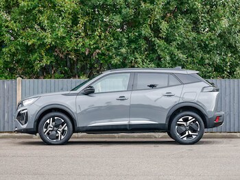 Used Peugeot 2008 2024 for sale - 76475593: Photo