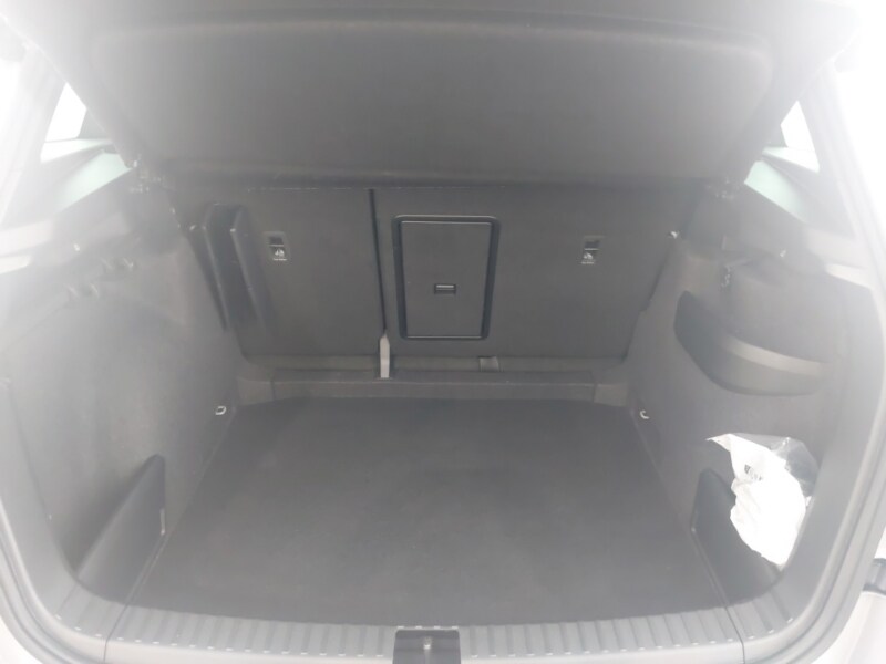 Used Skoda Karoq 2024 for sale - 76347876: Photo 8