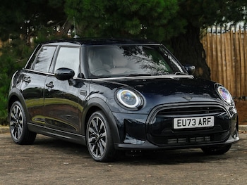 Used MINI Cooper 2023 for sale - 77482984: Photo