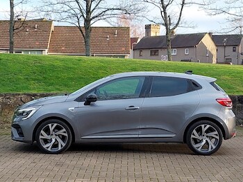 Used Renault Clio 2023 for sale - 77049537: Photo