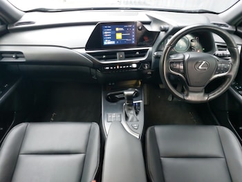 Used Lexus UX 2023 for sale - 76920675: Photo