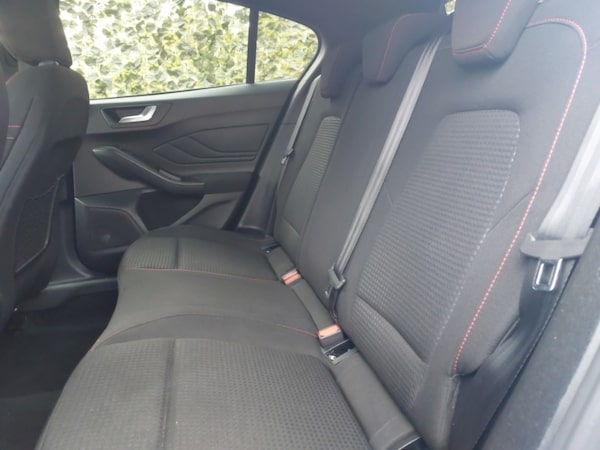 Used Ford Focus 2023 for sale - 76212819: Photo 6