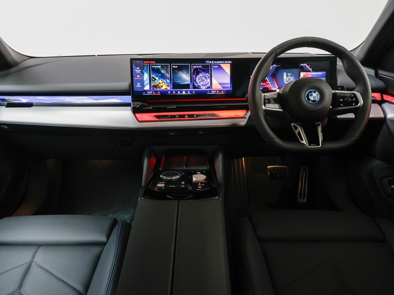 Used BMW 5 Series 2025 for sale - 77638419: Photo 2