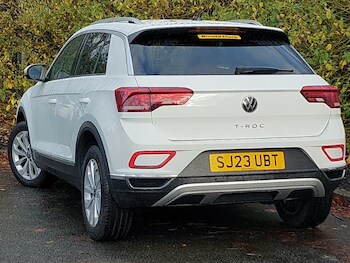 Used Volkswagen T-Roc 2023 for sale - 77410427: Photo