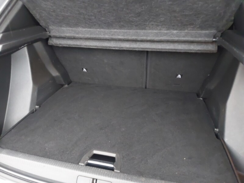 Used Peugeot 2008 2021 for sale - 77063079: Photo 8