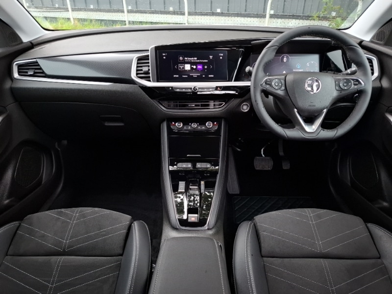 Used Vauxhall Grandland 2024 for sale - 76833072: Photo 2