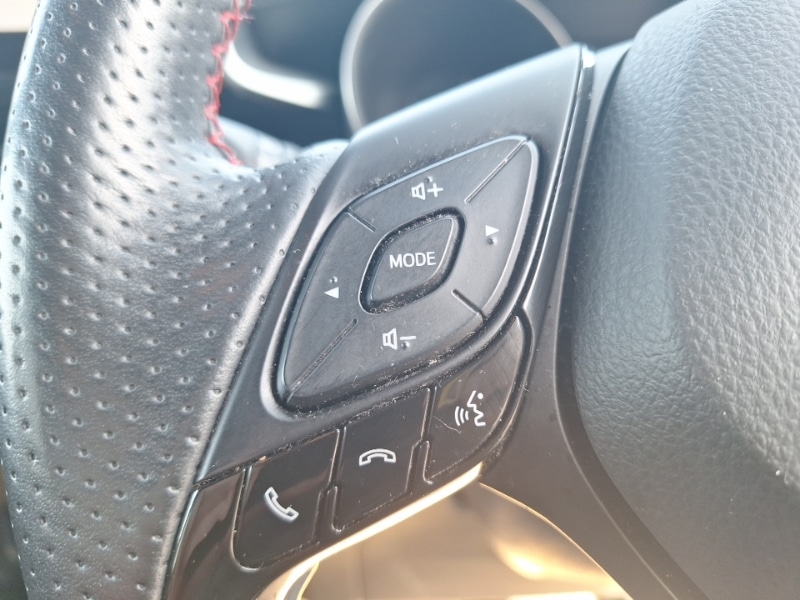 Used Toyota C-HR 2022 for sale - 76833756: Photo 12