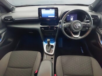 Used Toyota Yaris Cross 2022 for sale - 77752740: Photo