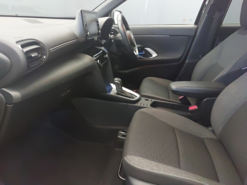 Used Toyota Yaris Cross 2022 for sale - 77752740: Photo 5