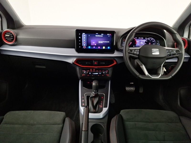 Used SEAT Arona 2025 for sale - 77875916: Photo 2