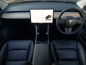Used Tesla Model 3 2019 for sale - 76741913: Photo