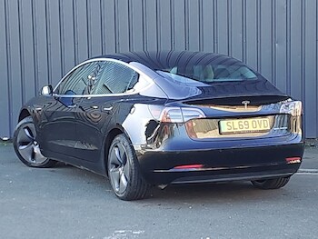 Used Tesla Model 3 2019 for sale - 76741913: Photo