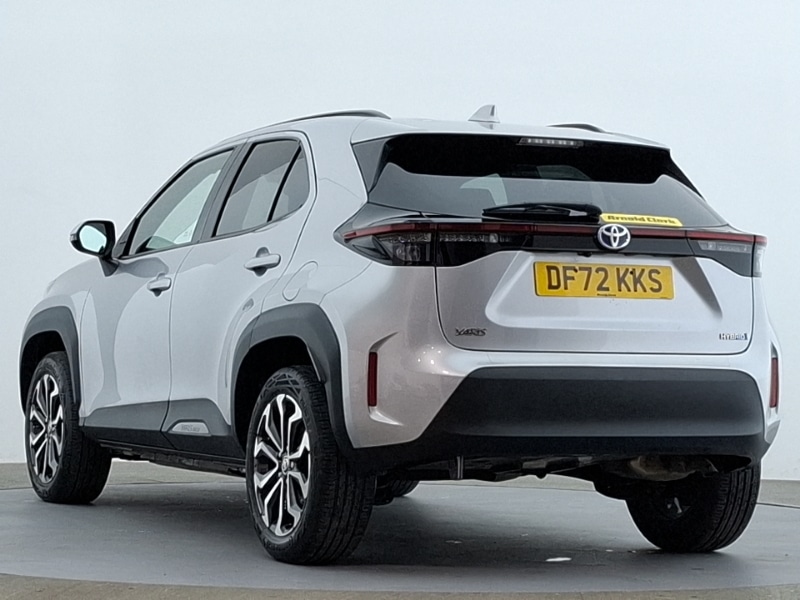 Used Toyota Yaris Cross 2023 for sale - 77874734: Photo 3