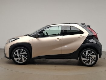 Used Toyota Aygo X 2022 for sale - 76842532: Photo