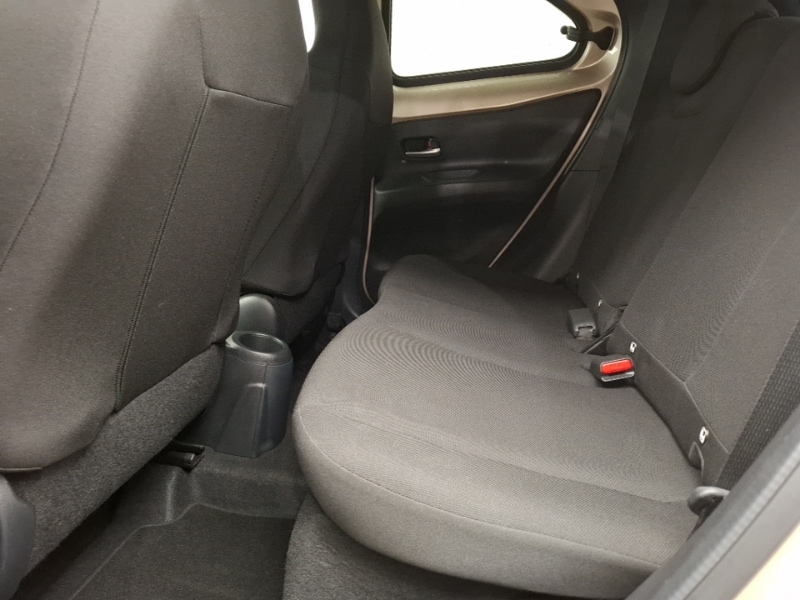 Used Toyota Aygo X 2022 for sale - 76842532: Photo 6