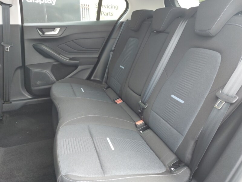 Used Ford Focus 2022 for sale - 76816928: Photo 6