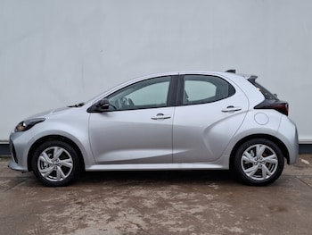 Used Mazda Mazda2 HYBRID 2025 for sale - 77630584: Photo