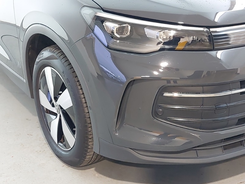 Used Volkswagen Tiguan 2024 for sale - 76465918: Photo 9