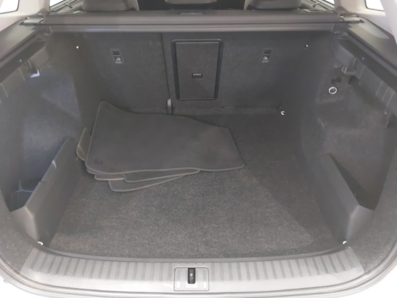 Used Skoda Enyaq 2024 for sale - 76595031: Photo 8