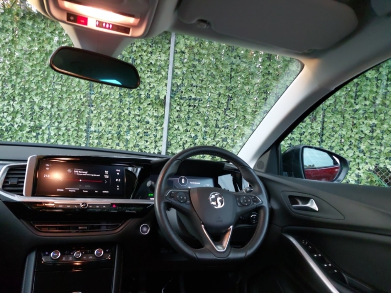 Used Vauxhall Grandland 2024 for sale - 76935598: Photo 2