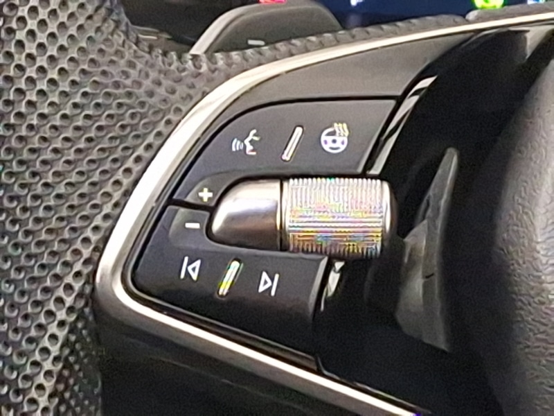 Used Skoda Karoq 2024 for sale - 77150599: Photo 10