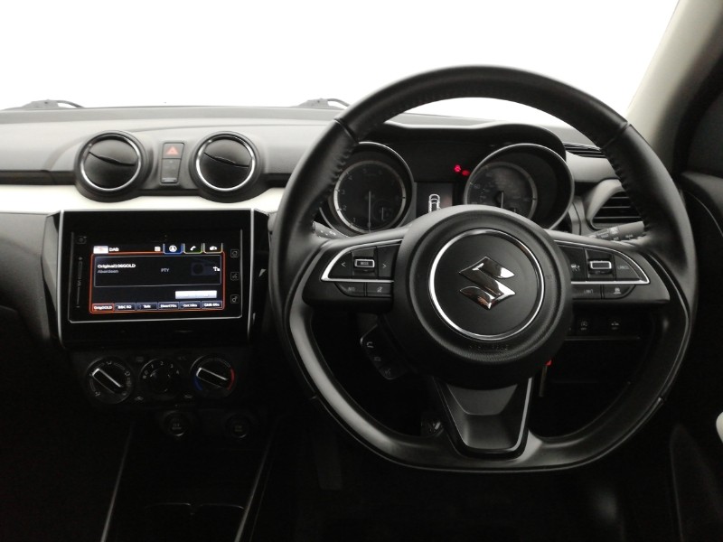 Used Suzuki Swift 2021 for sale - 76529203: Photo 7