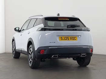 Used Peugeot 2008 2025 for sale - 75652032: Photo