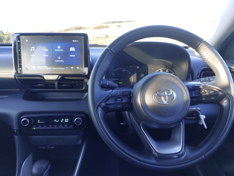 Used Toyota Yaris 2024 for sale - 77405815: Photo 7