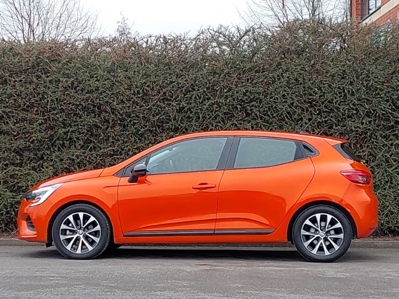 Used Renault Clio 2023 for sale - 77912640: Photo 4