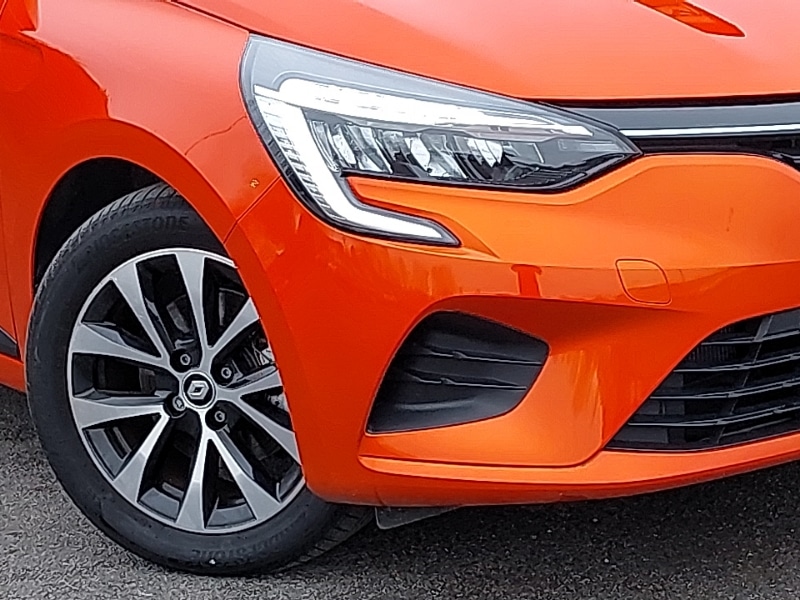 Used Renault Clio 2023 for sale - 77912640: Photo 9