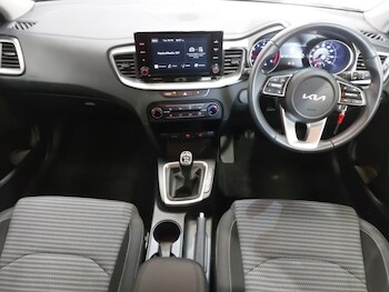 Used Kia XCeed 2024 for sale - 77782873: Photo