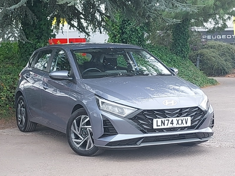 Used Hyundai i20 2024 for sale - 77648737: Photo 1