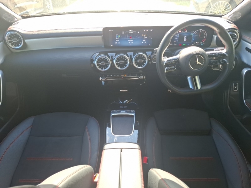 Used Mercedes-Benz CLA 2024 for sale - 76548524: Photo 2