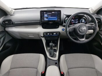 Used Toyota Yaris 2021 for sale - 77214646: Photo