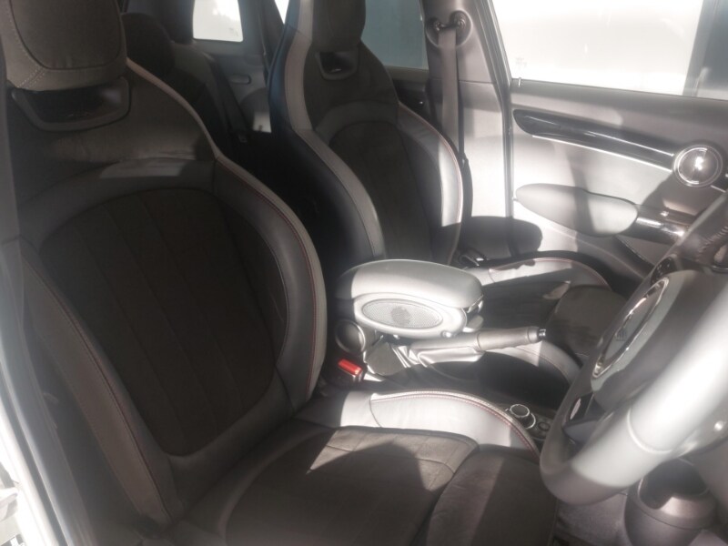 Used MINI Hatch 2022 for sale - 77240921: Photo 11