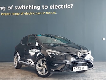 Used Renault Clio 2023 for sale - 75621891: Photo