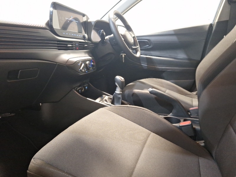 Used Hyundai i20 2025 for sale - 76947974: Photo 5