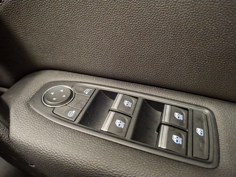 Used Renault Captur 2023 for sale - 77979282: Photo 12