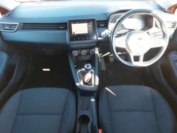 Used Renault Clio 2019 for sale - 74928609: Photo