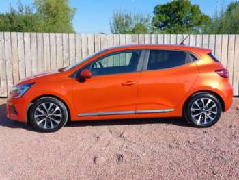 Used Renault Clio 2019 for sale - 74928609: Photo