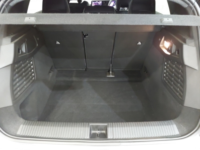 Used Renault Scenic E-Tech 2024 for sale - 77253213: Photo 8